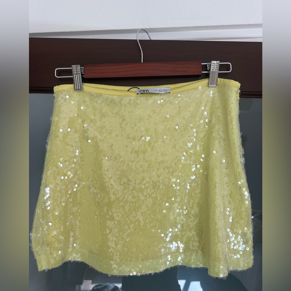 Zara Pale Yellow Sequin Mini Skirt